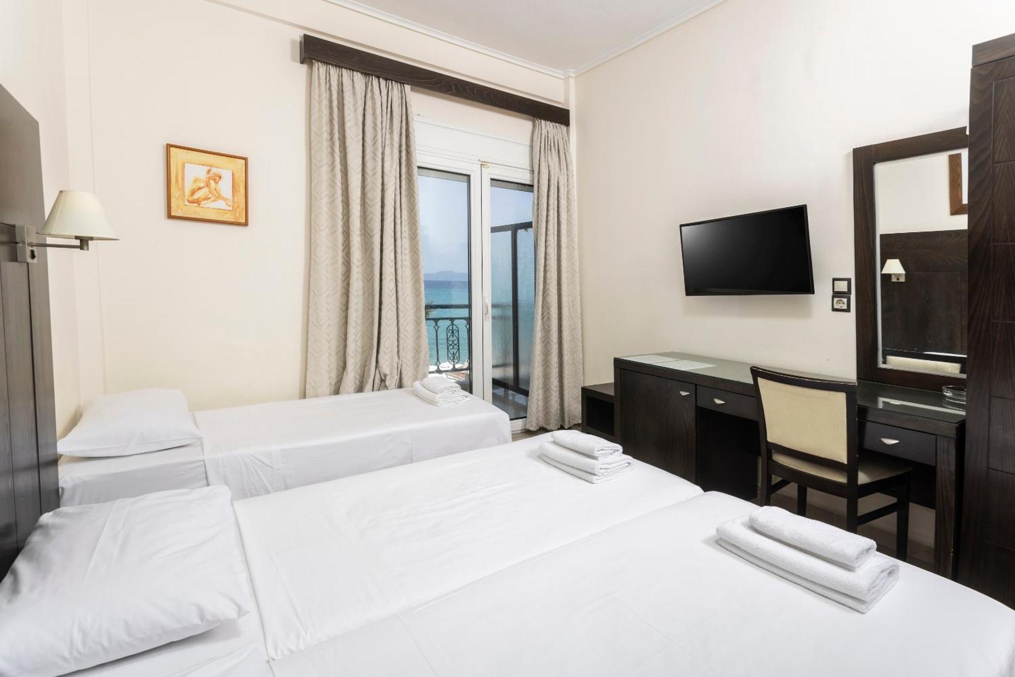 Hanioti Grandotel Ngoại thất bức ảnh